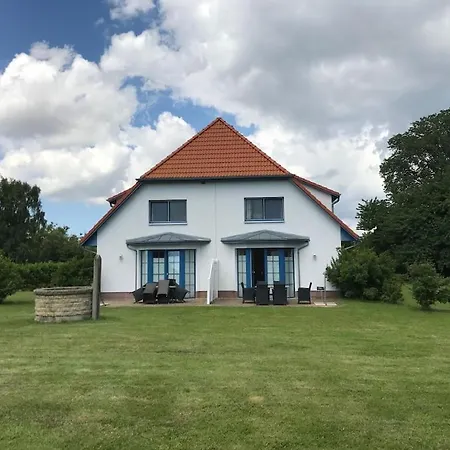 Dycke Haus 6 Comfortable