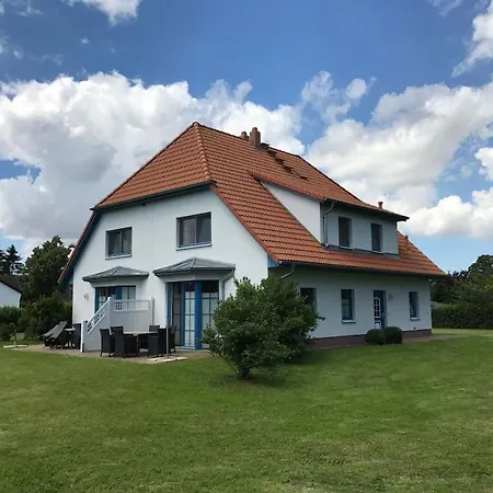 Dycke Haus 6 Comfortable Zudar