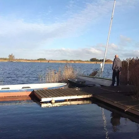 Dycke Haus 6 Comfortable *